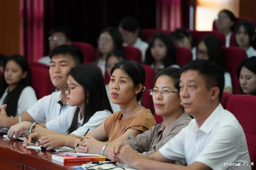 s500_授课现场1.png